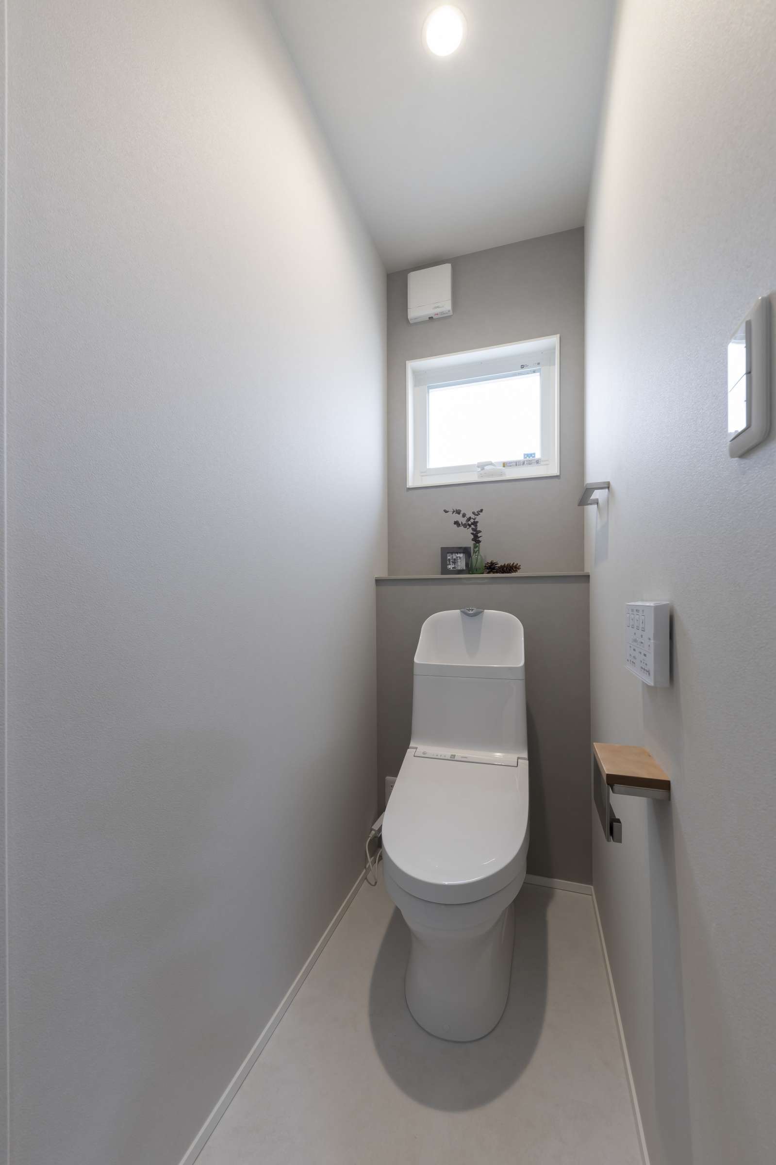 トイレ（2階） @ 鯖江市 S様邸 / シェルリビング 建築実例