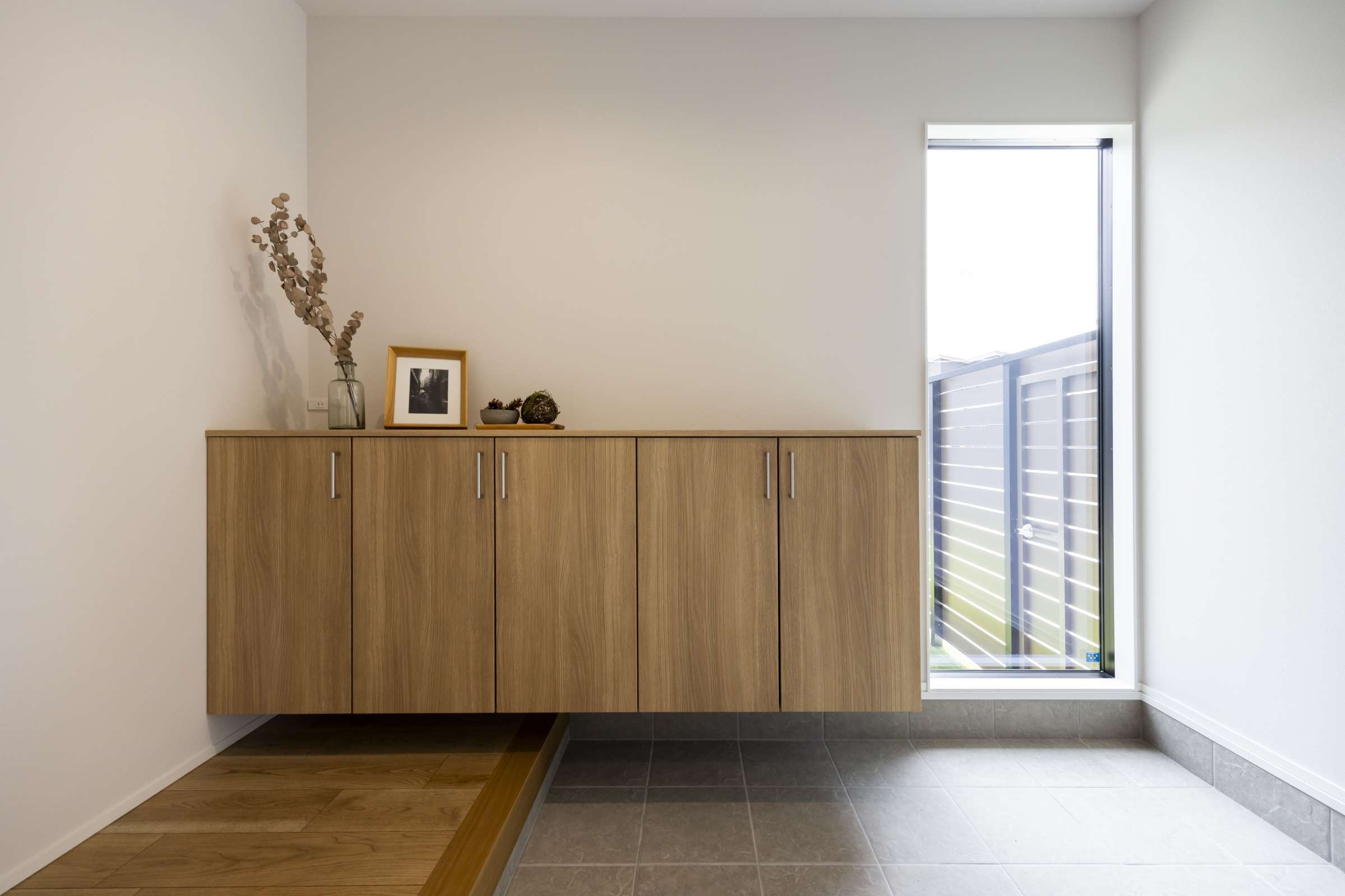 玄関 @ 越前市　M様邸 / シェルリビング 建築実例